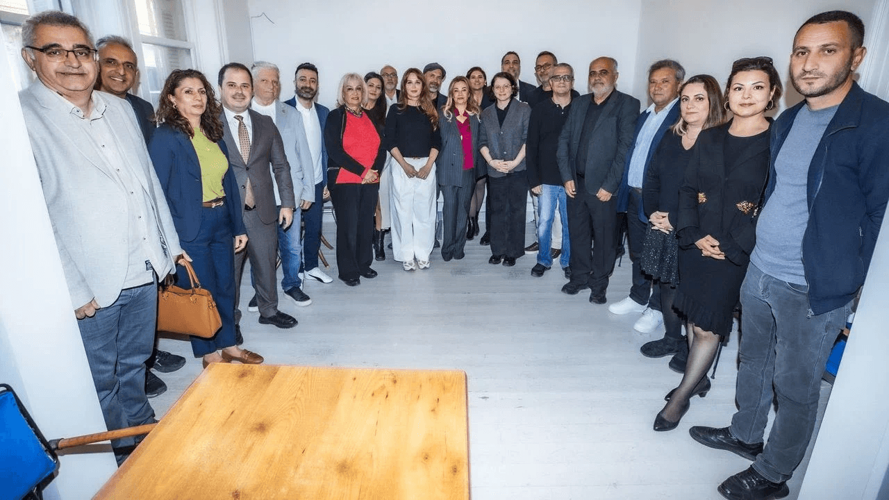 İzmir basınının yeni buluşma ve dayanışma noktası İGC Lokali açıldı