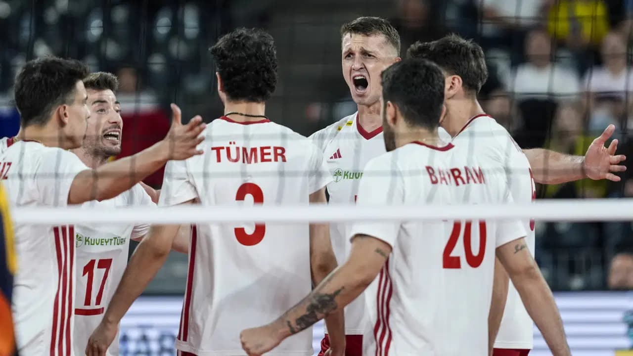 Filenin Efeleri Romanya'ya mağlup! Dördüncü maçında üçüncü yenilgi...