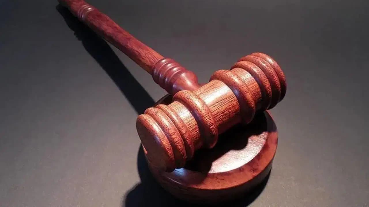 Tezmen’in ve Alkin kardeşlerin babası da yolsuzluktan yargılanmıştı