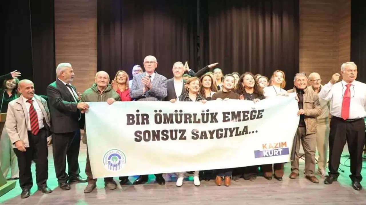 Odunpazarı’nda yaşlılar için anlamlı buluşma: ‘Bir Ömürlük Emeğe Sonsuz Saygı’