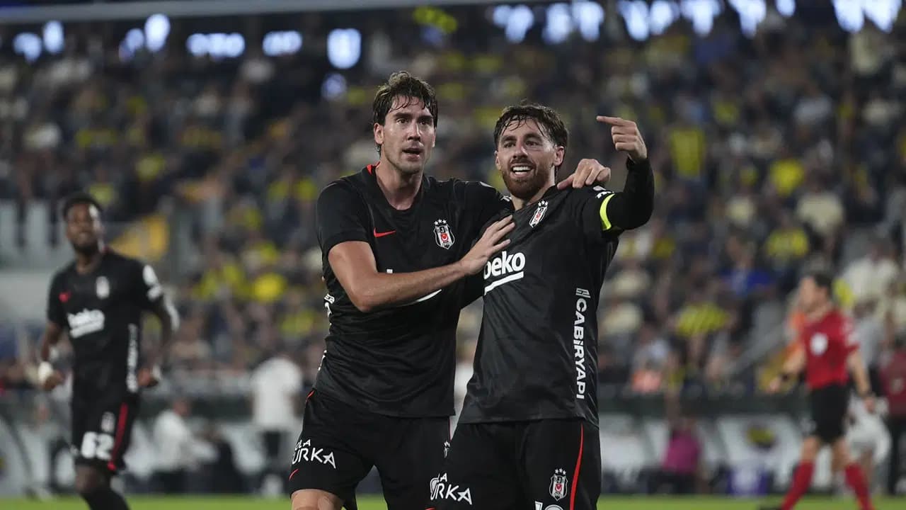 Derbi sonrası Fenerbahçeli futbolcu için flaş iddia: 'Bundan sonra da formayı zor görür'
