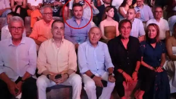 Fon vurgunu sonrası kaçmıştı… Osman Arıkan Nacar, AKP’li Ömer Çelik ile aynı karede