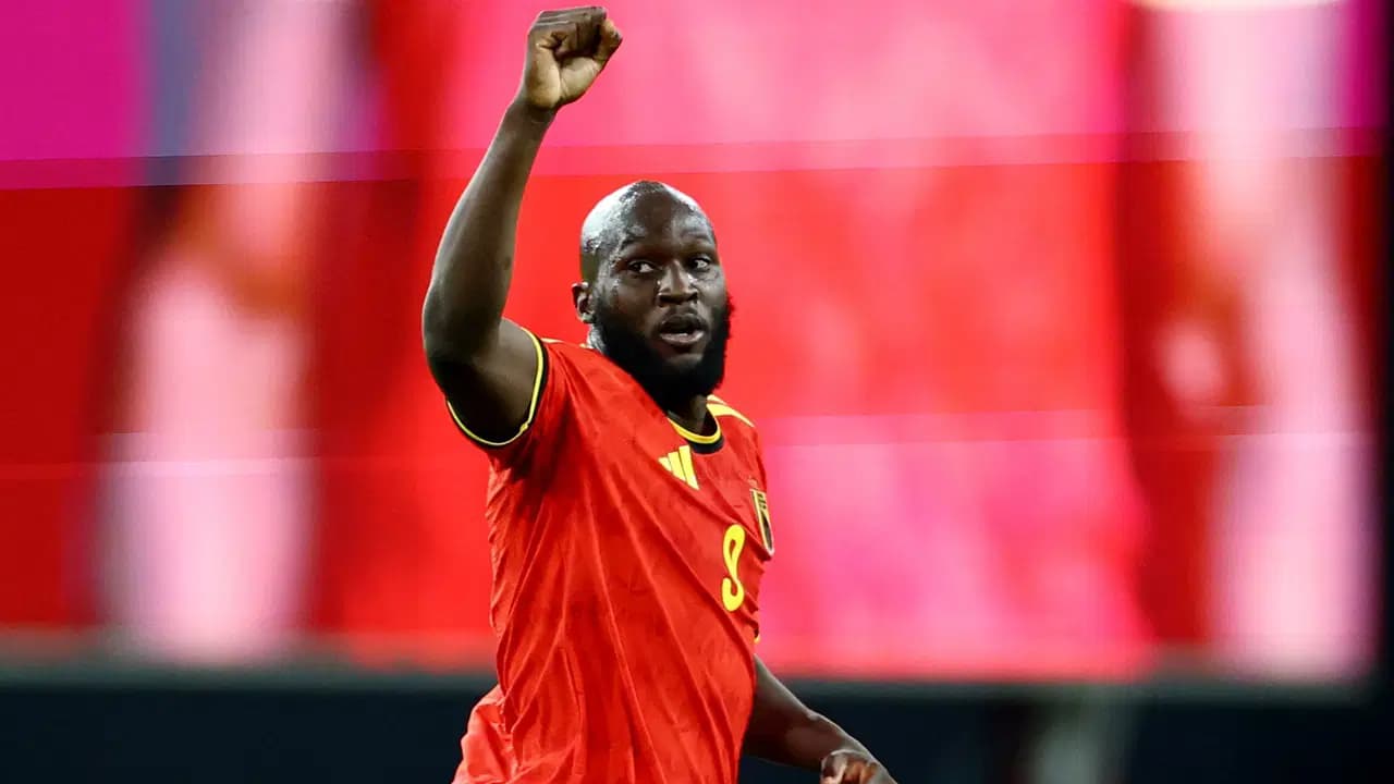Romelu Lukaku'dan dikkat çeken Fenerbahçe açıklaması: 'Kulüple görüşeceğim'