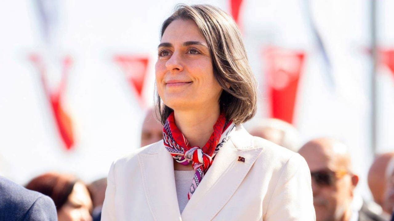 Üye sayıları eşitlendi, Üsküdar'da seçim yarın! Sinem Dedetaş'tan kritik mesajlar