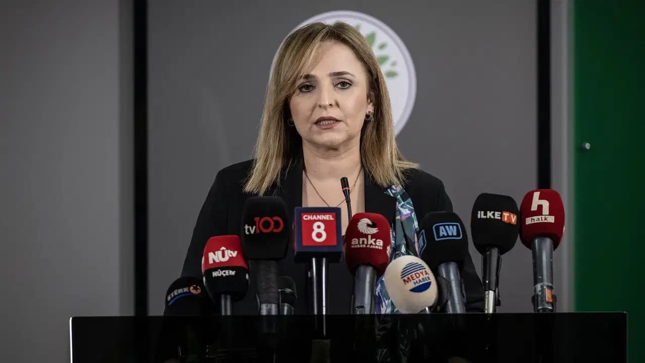 DEM Parti'den 'süreç' açıklaması: 'Silahsızlanmaya ilişkin somut gelişmeler bekliyoruz'