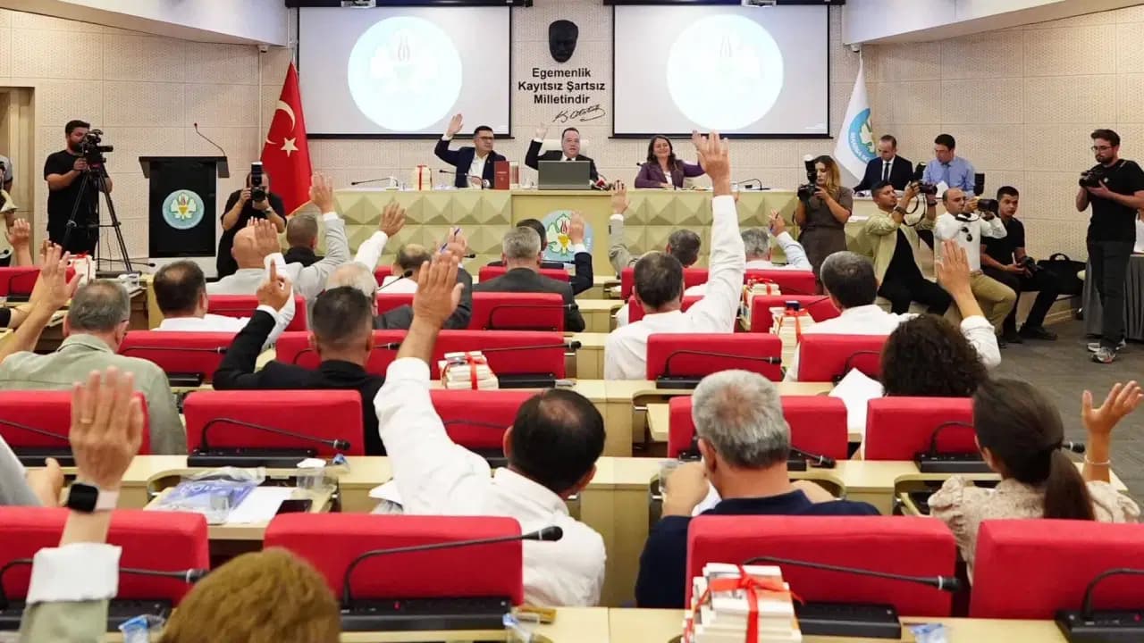 Manisa Büyükşehir Belediyesi'nden Muradiye'de su tarifesinde yüzde 50 indirim