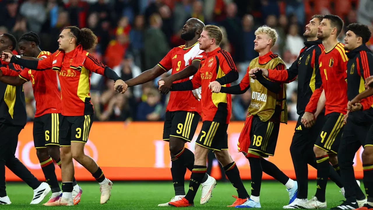 Romelu Lukaku'dan dikkat çeken Fenerbahçe açıklaması: 'Kulüple görüşeceğim'