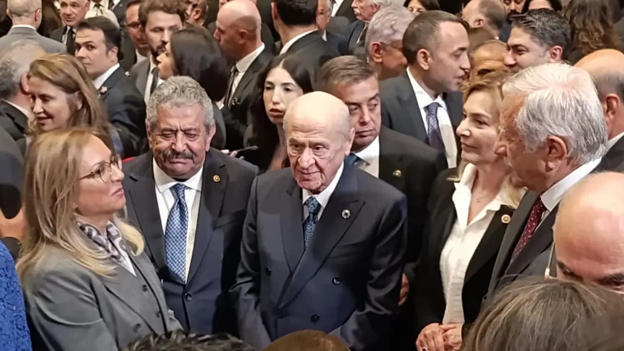 Meclis’in yeni yasama yılı için yapılan resepsiyon muhalefetsiz kaldı: Meclis’in açılışına sönük resepsiyon