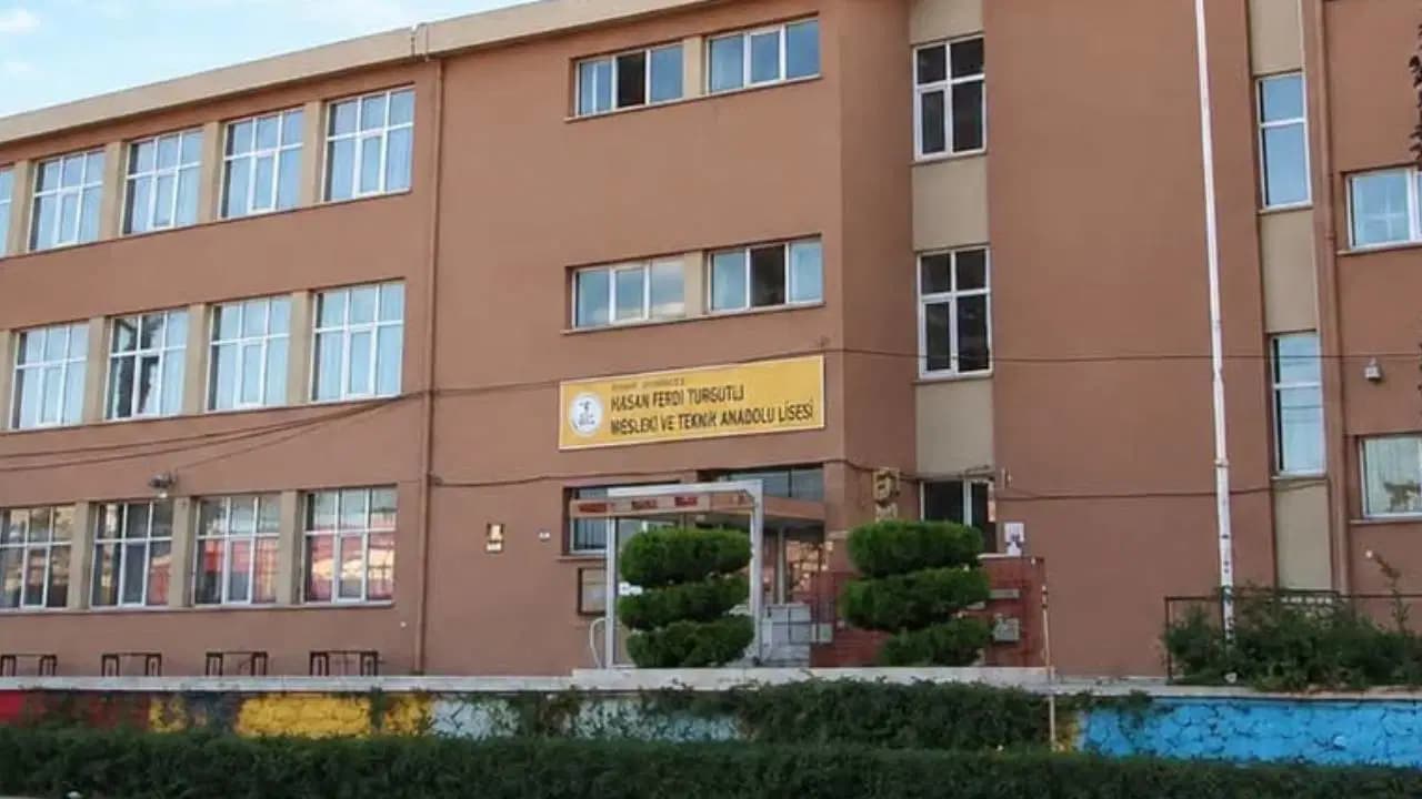 Eğitim-İş’ten tarihi okul için ‘rant’ tepkisi: ‘MTAL meselesinin takipçisi olacağız’