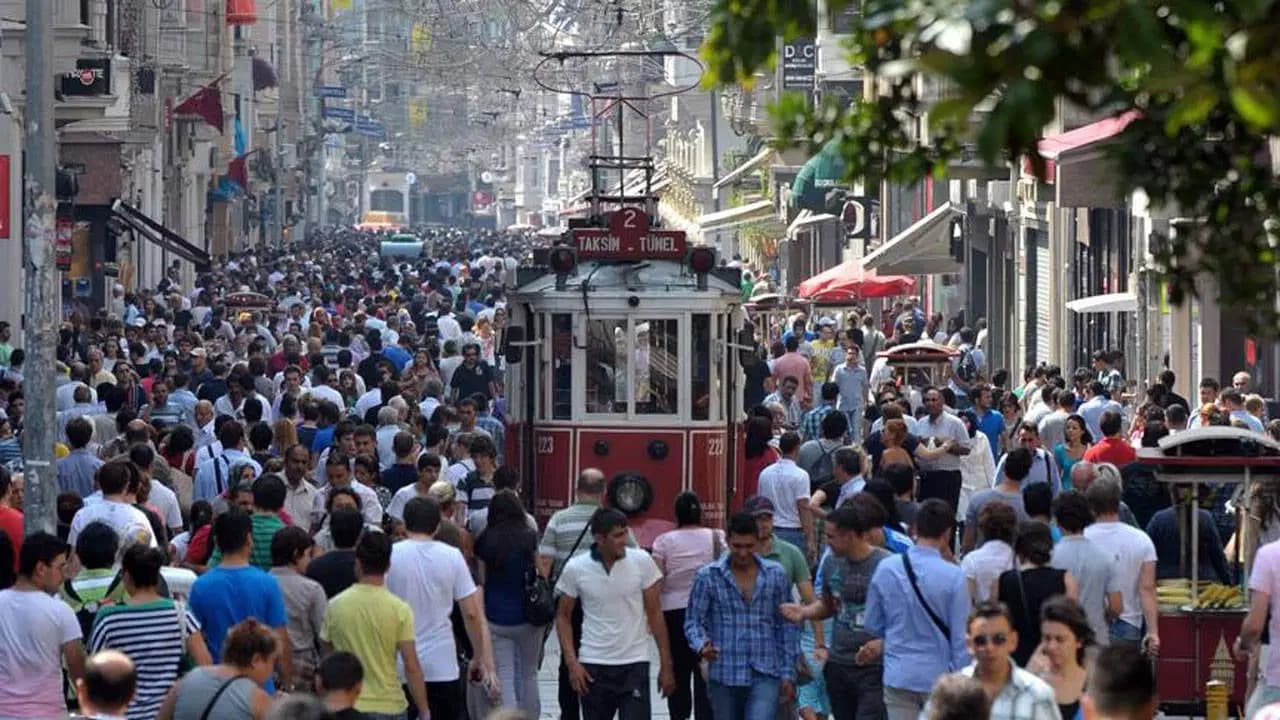 ASAL'dan yeni anket: Erken seçim isteyenlerin oranında dikkat çeken değişim