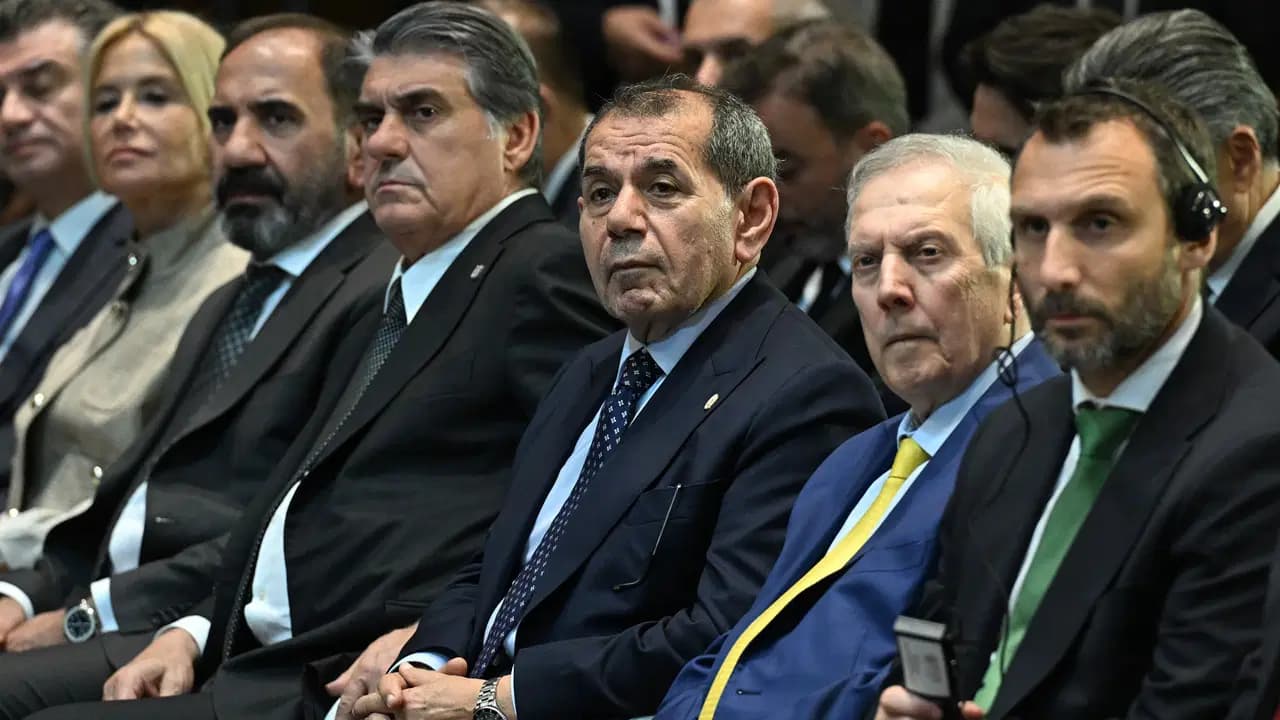 Dursun Özbek'ten 'hakemler dosyası' soruşturması açıklaması: 'Ligler başlayacak ortada MHK diye bir şey yok'
