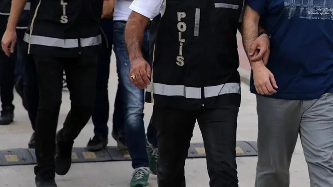 Ankara'daki uyuşturucu ve fuhuş soruşturmasında 3. dalga operasyon: Gözaltı sayısı 17'ye yükseldi!
