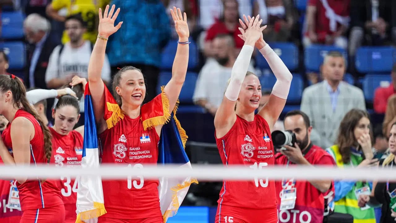 Avrupa Voleybol Şampiyonası'nda bronz madalyanın sahibi belli oldu!
