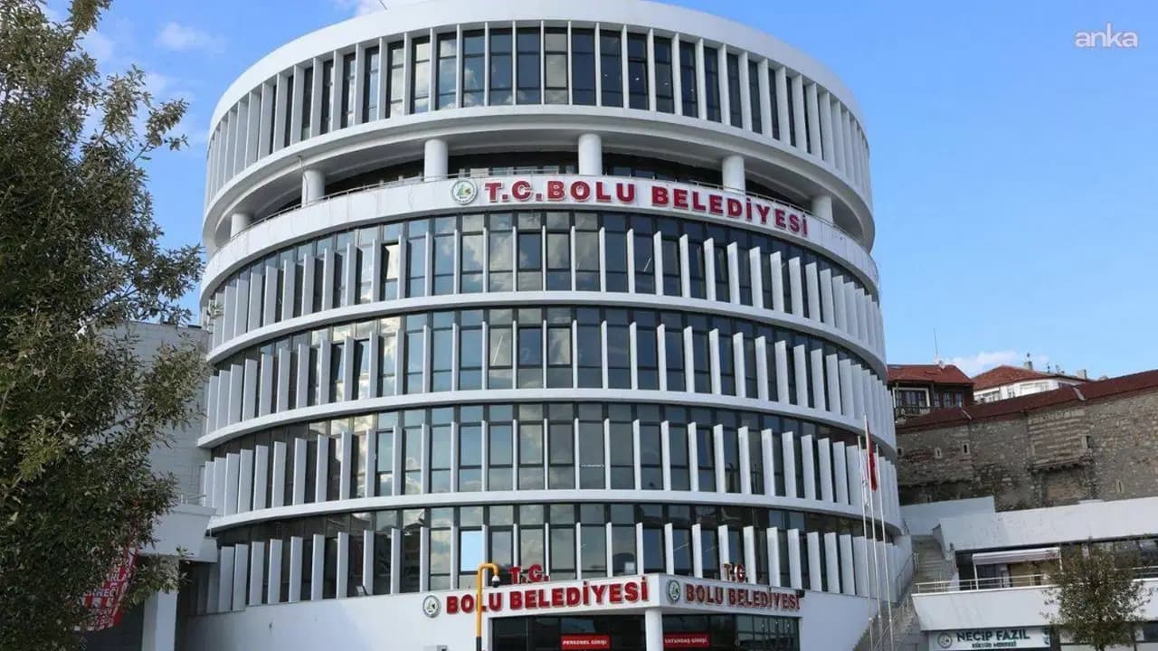 Bolu Belediyesi'ne 'zimmet' soruşturması: Ev ve iş yerlerinde arama yapıldı, 9 kişi gözaltında