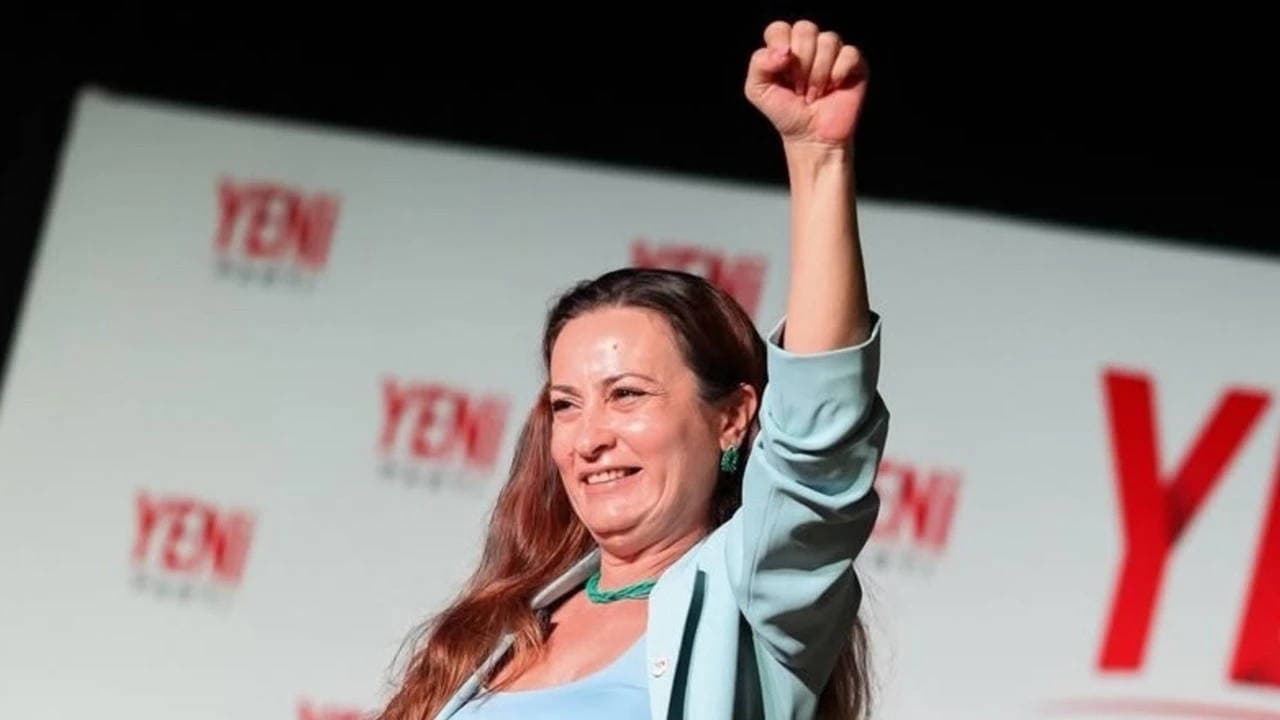Tutuklu il başkanı İlksen Özalper yeniden aday oldu