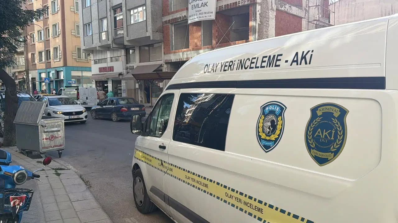Kardeşleri tarafından ölü bulundu: Soruşturma sürüyor