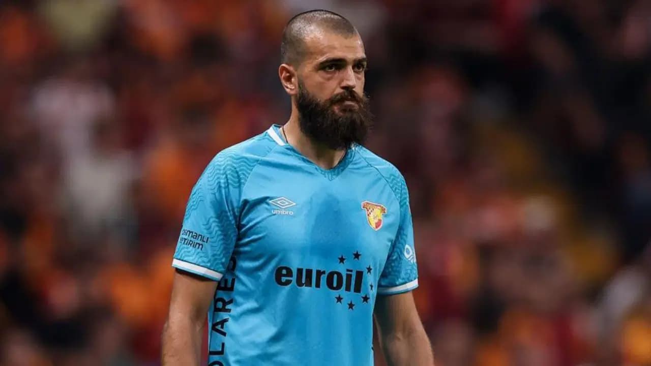 Taraftarlara tepki göstermişti: Göztepe'den Luka Gugeshashvili kararı!