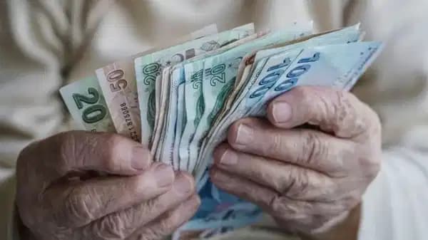 Emekli maaşı nasıl artırılır? SGK uzmanı tüm ayrıntıları açıkladı