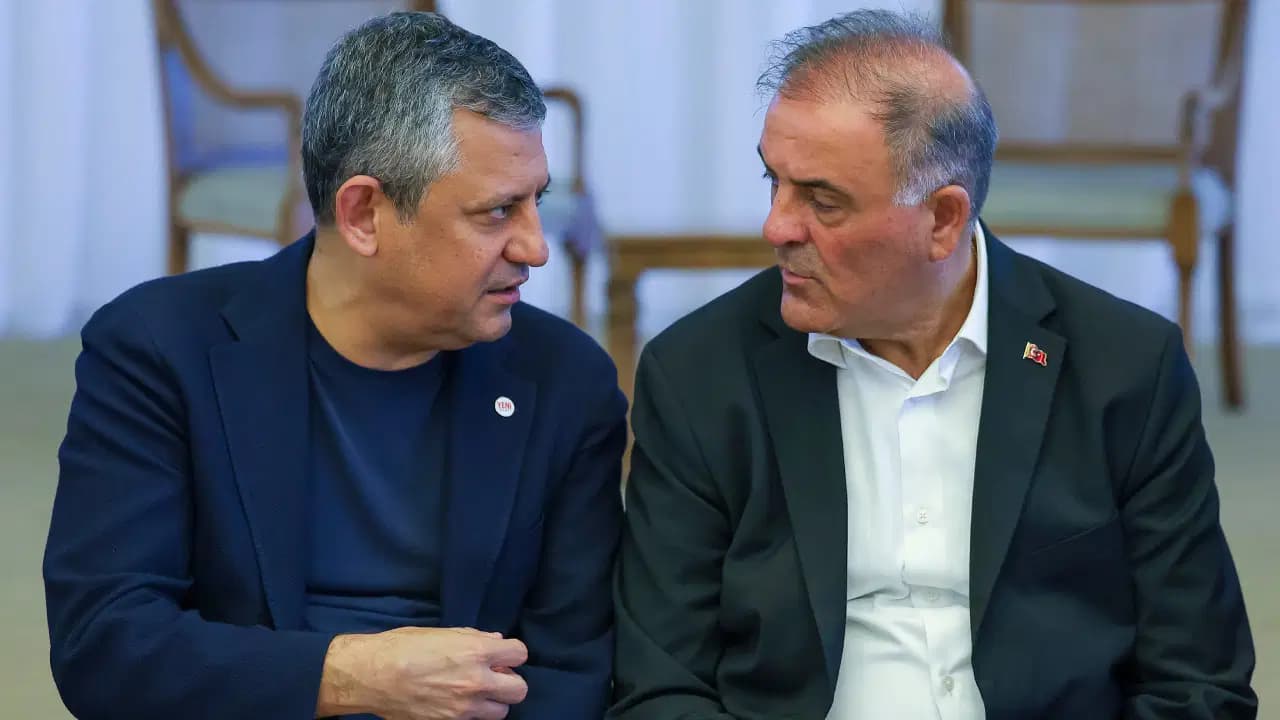 Özgür Özel'den İBB Başkan Vekili Nuri Aslan'a taziye ziyareti