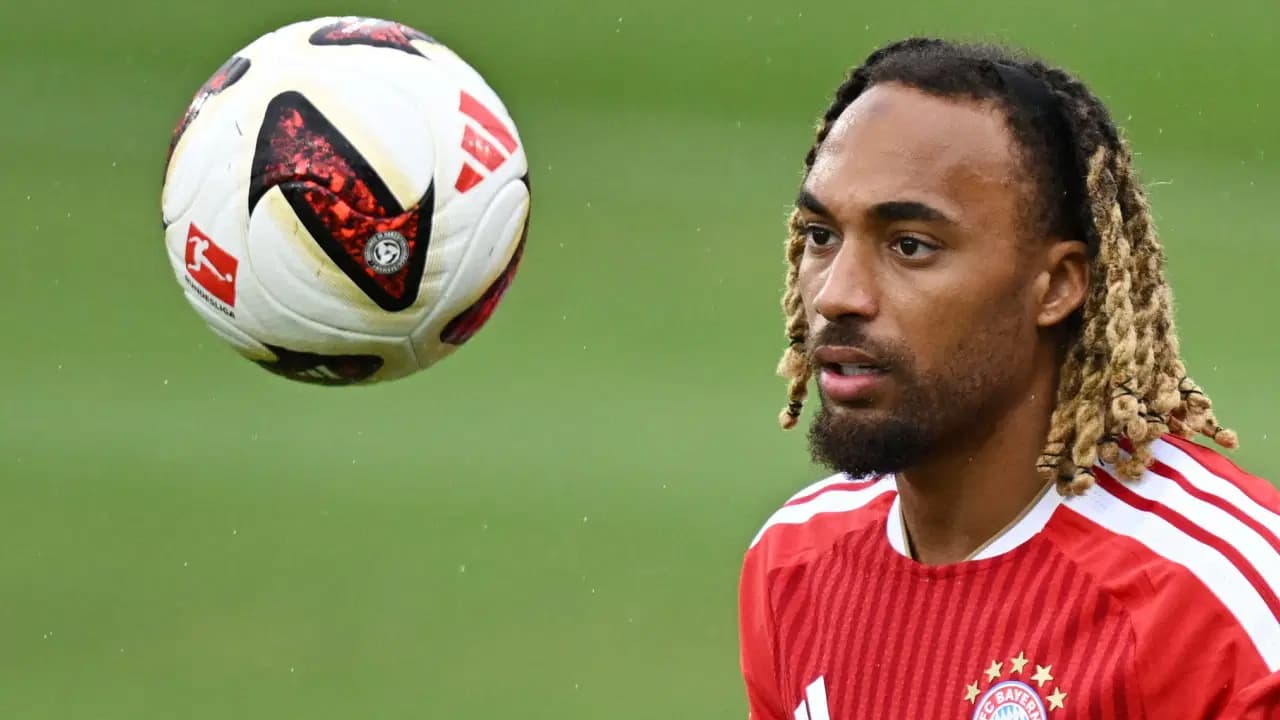 Bayern Münih'ten Sacha Boey açıklaması: 'Eğer kalırsa...'