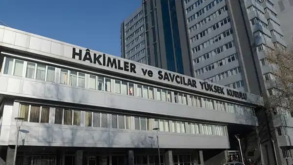 HSK’den dikkat çeken atama kararı: 3 başsavcının görev yeri değişti