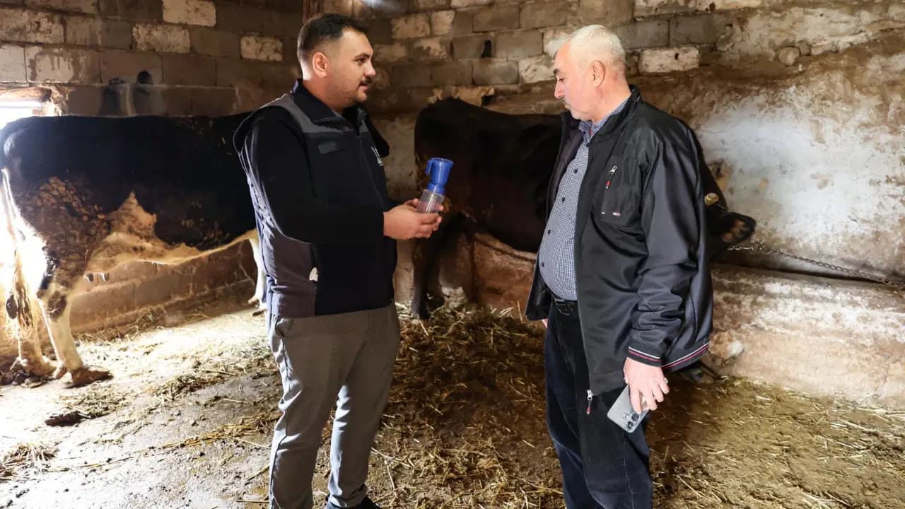 Çocukluk hayalleriyle İzmir tarımına güç oluyorlar