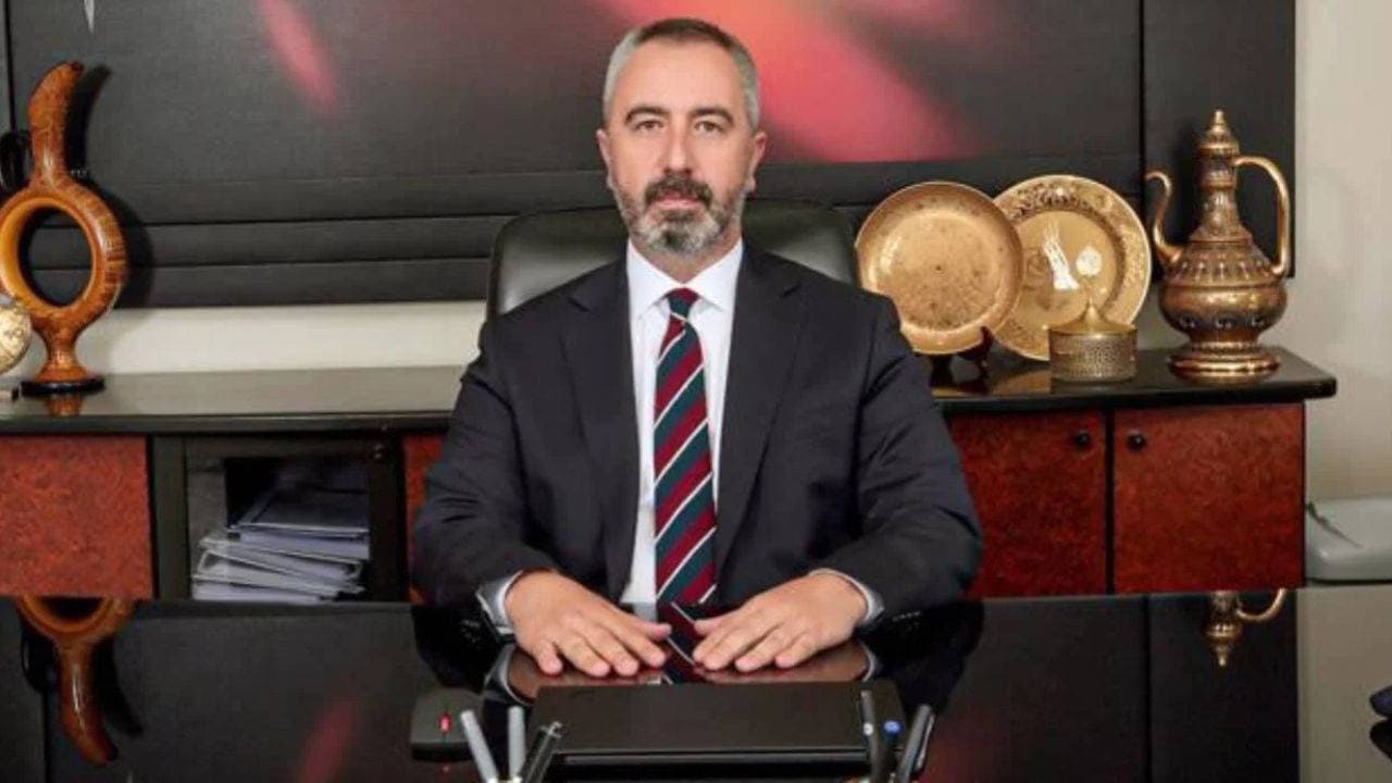 Bekir Bayrakdar kimdir? Hazine ve Maliye Bakan Yardımcısı Bekir Bayrakdar kaç yaşında, nereli?