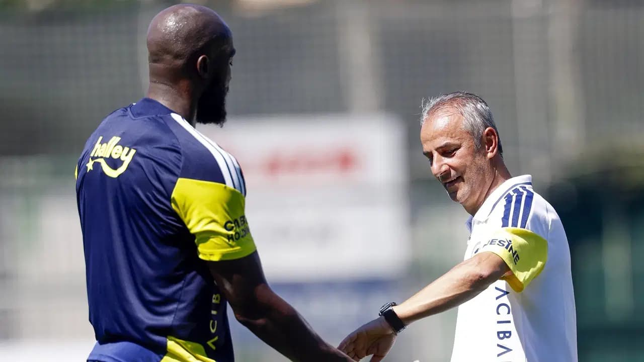 Görevine devam edeceği açıklanmıştı: Fenerbahçe'den İsmail Kartal paylaşımı
