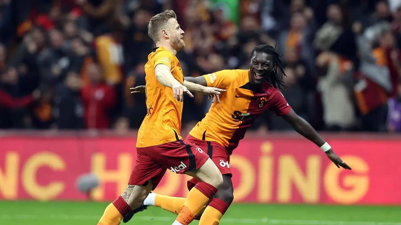 Eski Galatasaraylı futbolcu kariyerini sonlandırdı: 'Hayalini kurduğum türden bir son olmadı'