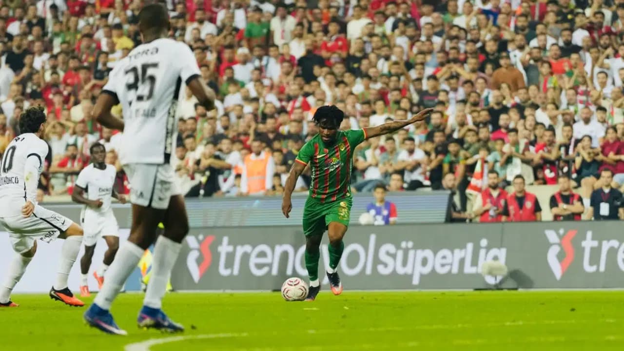 Amedspor Başkanı açıkladı: Gift Orban'ın sözleşme şartları belli oldu!