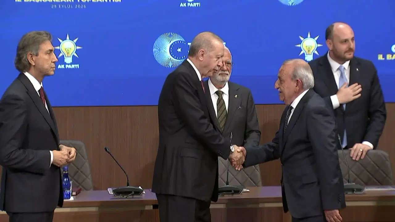 “Partimi bırakırsam başkanlığı da bırakırım” demişti: Palu Belediye Başkanı AKP’ye geçti