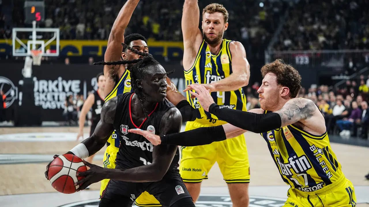 Beşiktaş - Valencia maçı ne zaman, saat kaçta, hangi kanalda? Şifresiz mi?