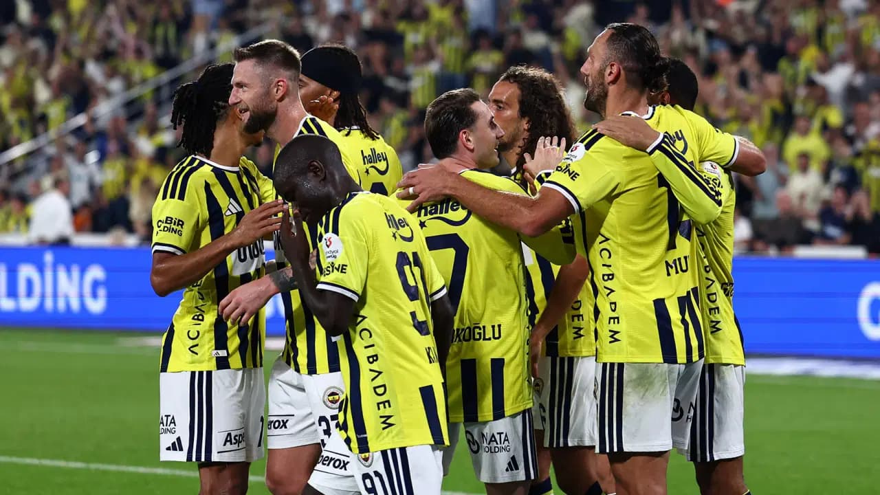 Gaziantep FK - Fenerbahçe maçı ne zaman, saat kaçta, hangi kanalda? Şifresiz mi?