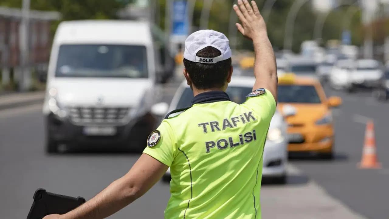 İstanbul'da yarın bazı yollar trafiğe kapatılacak