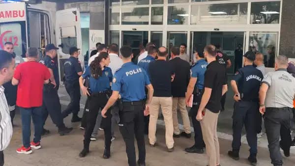 Turgutlu'da okul saldırısı: 3 öğrenci Manisa'ya sevk edildi