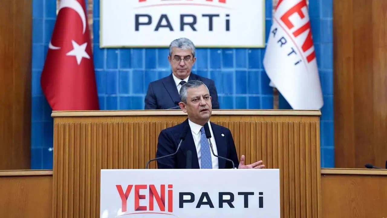 Gözler AYM'de: YENİ Parti'nin ismi değişecek mi?
