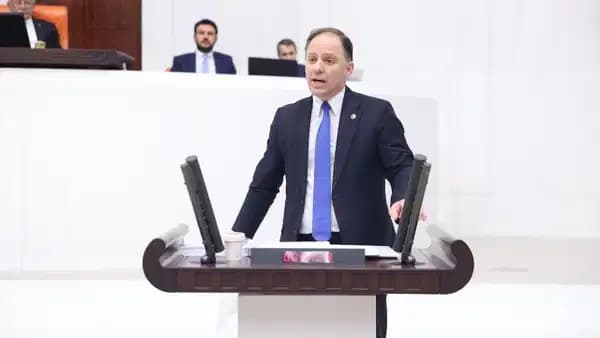 'Yeni bir rezaleti daha ortaya çıkardık' diyerek duyurdu... YENİ Partili Yavuzyılmaz: 'Türkiye’ye faturası yıllık en az 100 Milyon Dolar olacak!'