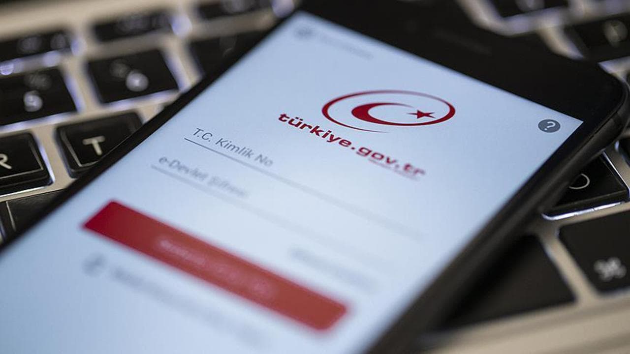 18 yaşından küçüklerin adli sicil belgeleri e-Devlet'ten alınabiliyor