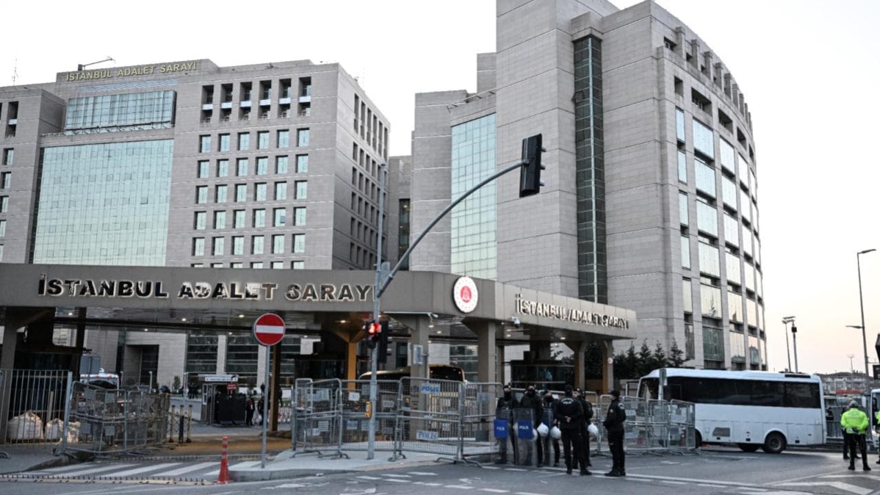 Sermaye piyasası işlemleri soruşturmalarında 19 şüpheli adliyede