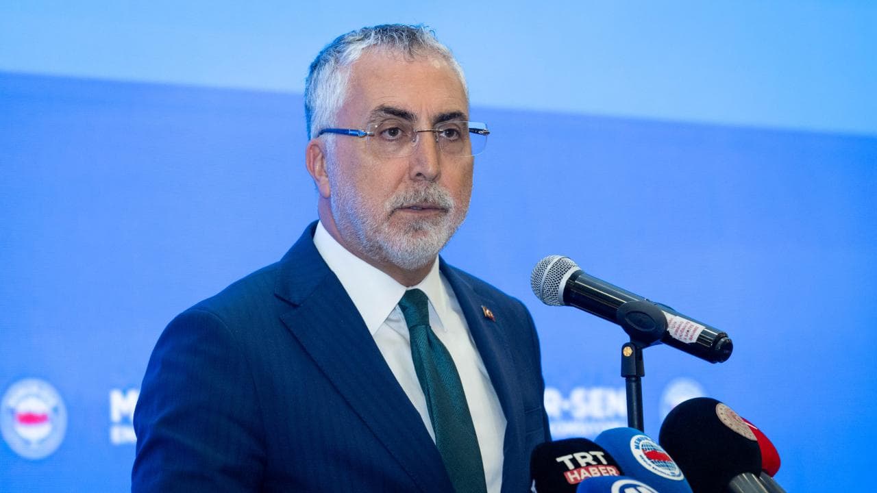 Bakan Işıkhan: Şehit yakını ve gazi haklarını iyileştirdik