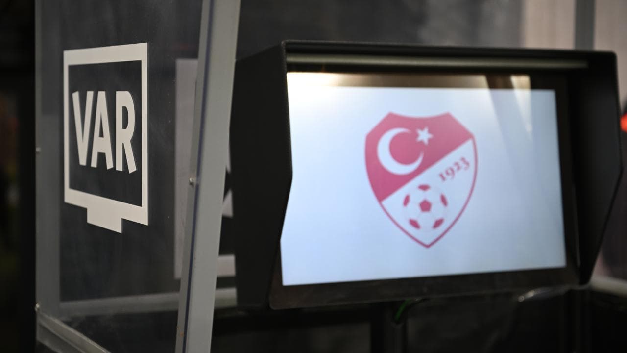 Hakem soruşturmasında VAR odası incelendi