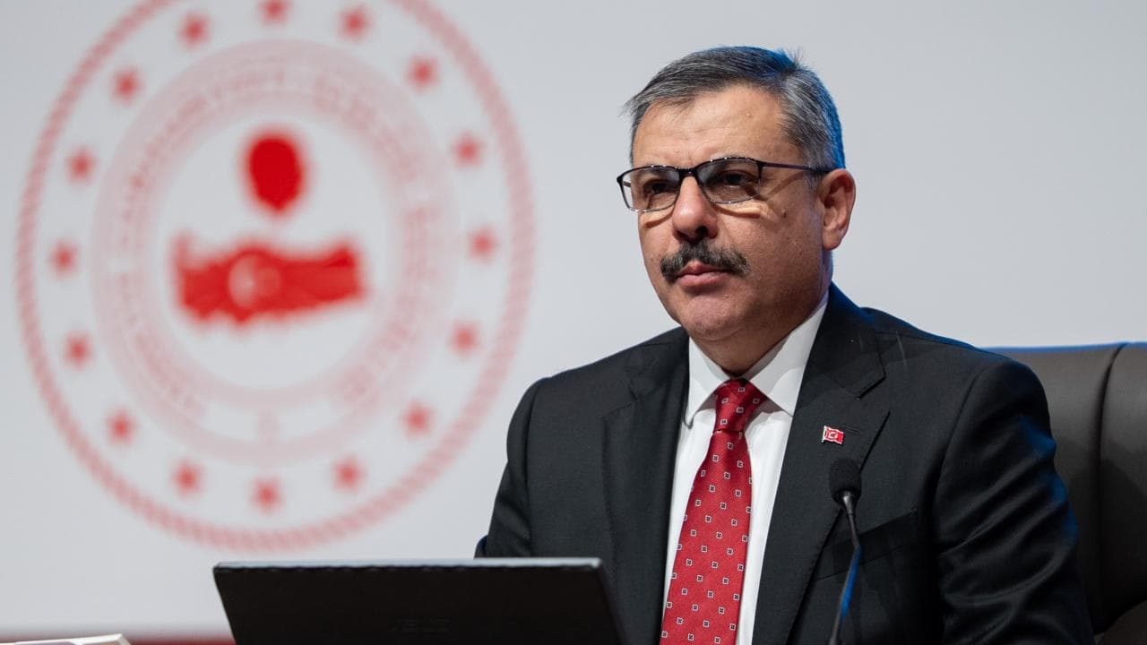 Bakan Çiftçi: Dolandırıcılar için çember daralıyor