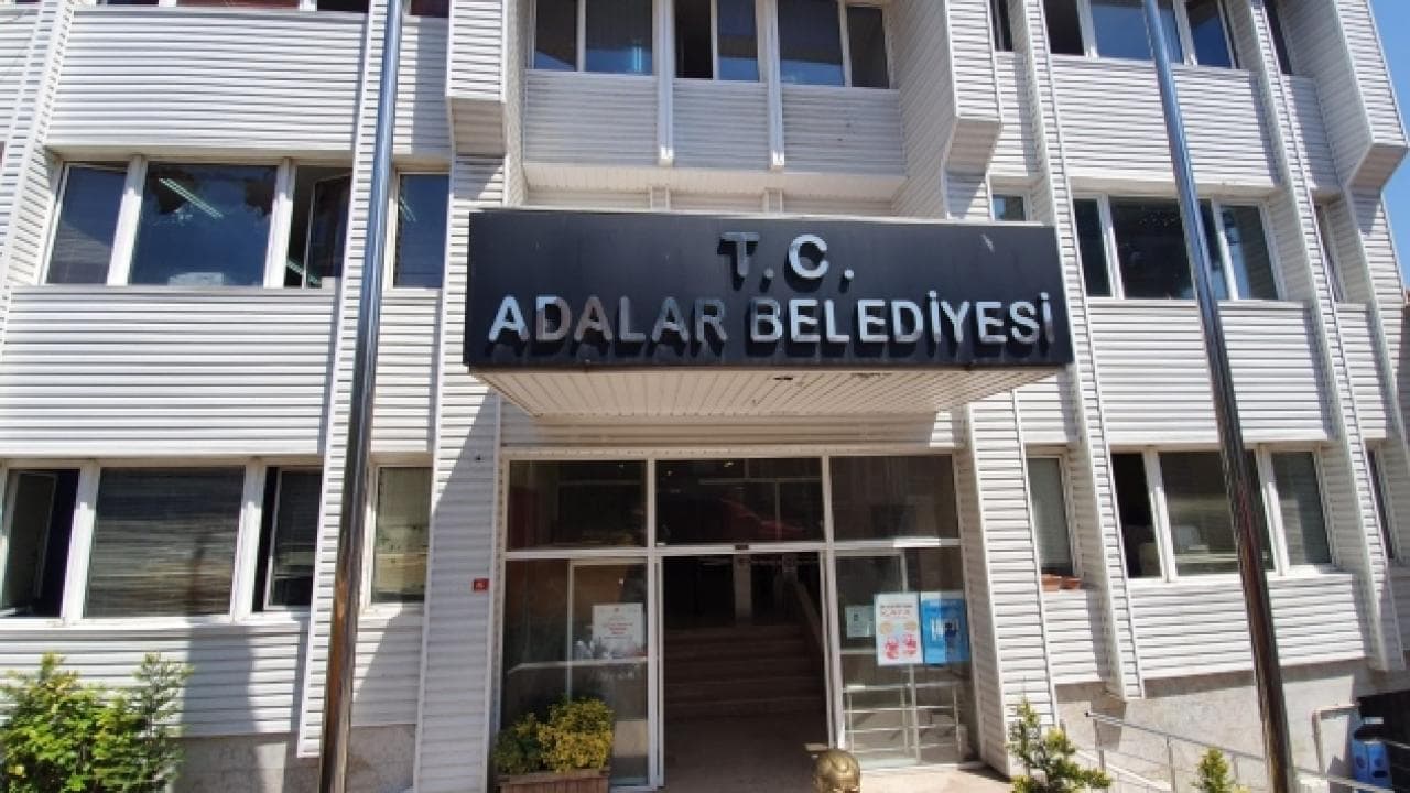 Adalar Belediye Başkan Vekilliğine AK Parti'li Kemal Türkyılmaz seçildi