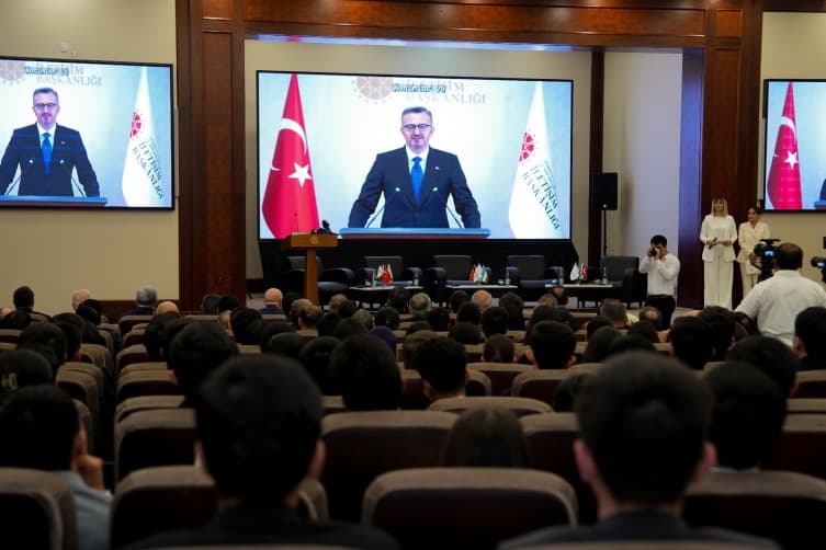 Özbekistan'da "Türk Dünyası Diyalogları: Ortak Gelecek, Ortak Vizyon" paneli