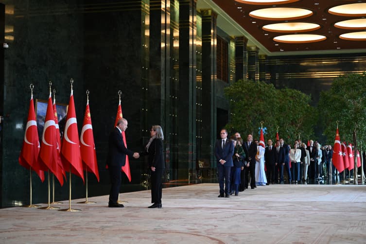 Cumhurbaşkanı Erdoğan, tebrikleri kabul etti