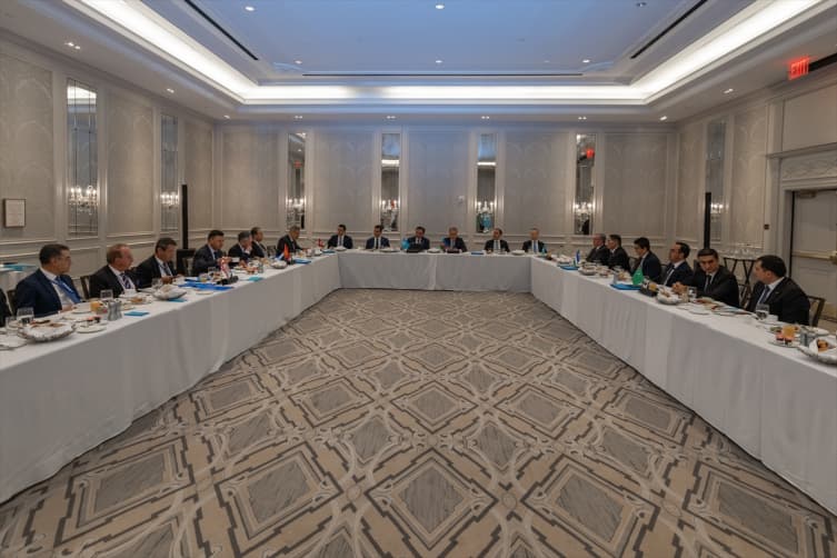 TDT Dışişleri Bakanları New York'ta toplandı
