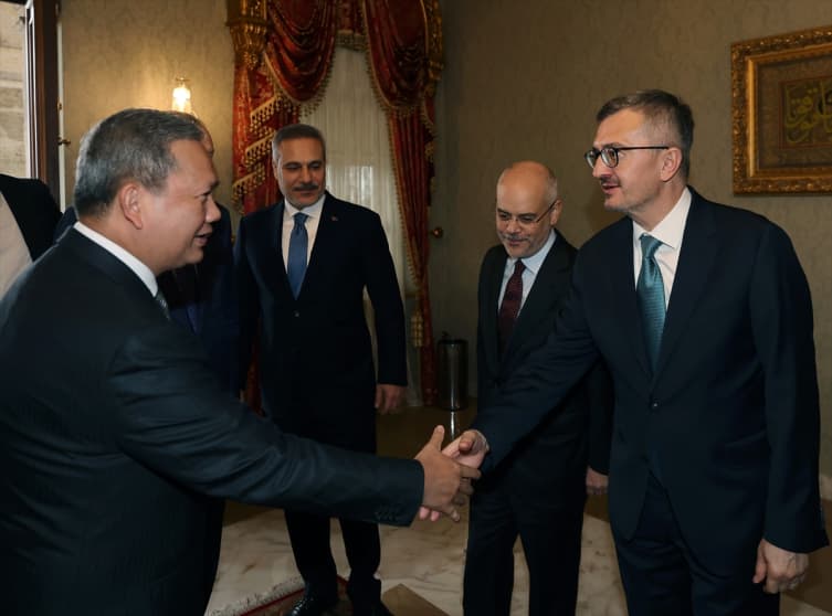 Cumhurbaşkanı Erdoğan, Kamboçya Başbakanı Manet'i kabul etti