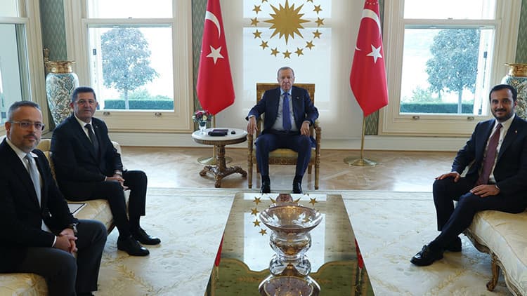 Cumhurbaşkanı Erdoğan, Çekmeköy Belediye Başkanı Çerkez'i kabul etti