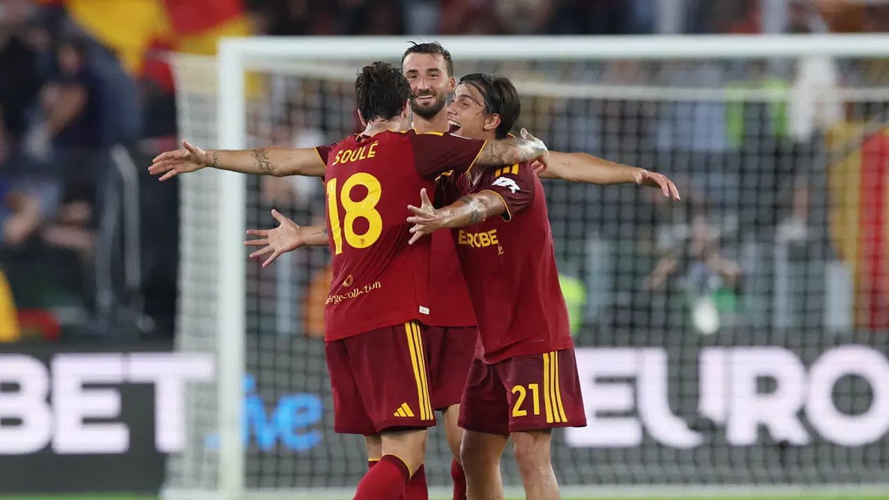 Fenerbahçe'nin rakibi Roma'dan müthiş geri dönüş