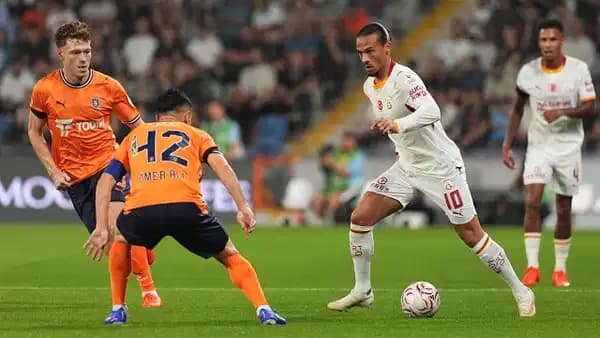 Spor yazarları Başakşehir - Galatasaray maçını yorumladı: 'Vurdumduymaz haliyle formayı hak etmiyor'